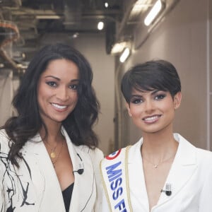 Exclusif - Cindy Fabre, Eve Gilles (Miss France 2024) - Backstage de l'émission TPMP (Touche Pas à Mon Poste) présentée en direct par C.Hanouna et diffusée sur C8 le 19 décembre 2023. © © Jack Tribeca / Bestimage