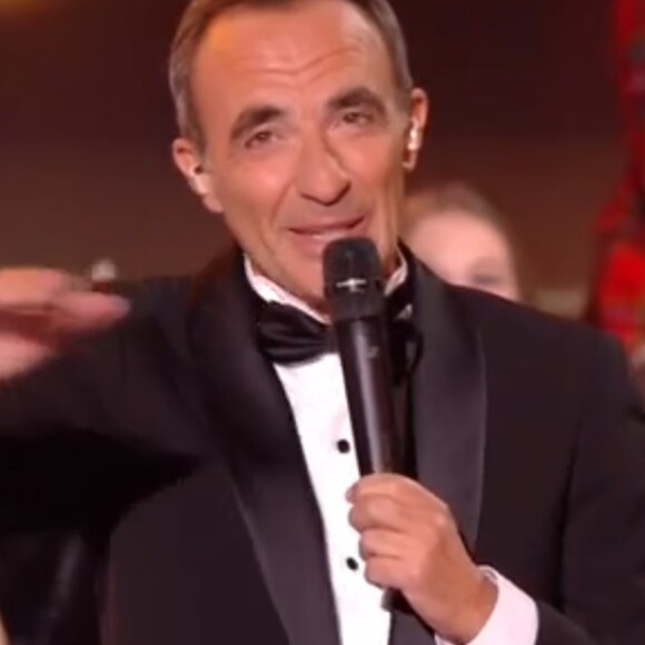 Un fou rire dont il a eu du mal à se remettre ! 
Nikos Aliagas en plein fou rire, Star Academy 2023 @ TF1