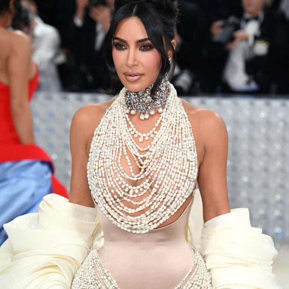 Kim Kardashian - Les célébrités arrivent à la soirée du "MET Gala 2023" hommage au grand couturier Karl Lagerfeld au Metropolitan Museum of Art de New York City, New York, Etats-Unis, le 1er mai 2023. 