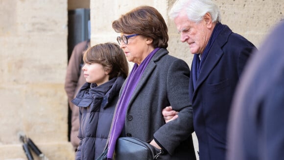 PHOTOS Mort de Jacques Delors : Martine Aubry soutenue par son époux et sa fille lors de l'hommage national