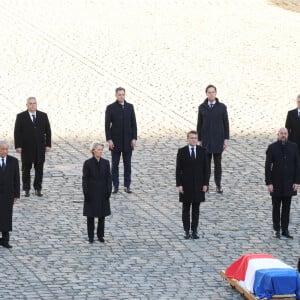 Le président Emmanuel Macron Ursula von der Leyen, Charles Michel, Frank-Walter Steinmeier, Christine Lagarde, Victor Orban, Mark Rutte - Hommage national à Jacques Delors dans la cour d'honneur de l'Hôtel national des Invalides à Paris le 5 janvier 2024. © Dominique Jacovides / Bestimage