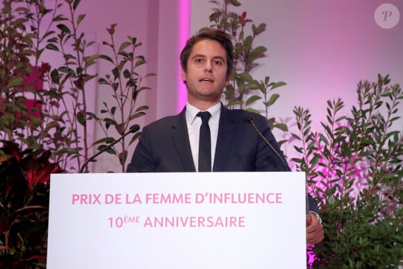 Gabriel Attal (Ministre de l'éducation) - 10ème édition du Prix de la Femme d'Influence au musée de l'homme à Paris le 5 décembre 2023. © Bertrand Rindoff / Bestimage