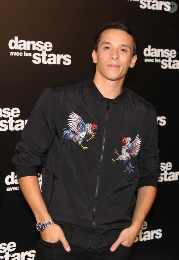 Coup dur pour Grégoire Lyonnet
Grégoire Lyonnet au photocall de l'émission "Danse Avec Les Stars - Saison 7" à Boulogne-Billancourt © Denis Guignebourg/Bestimage