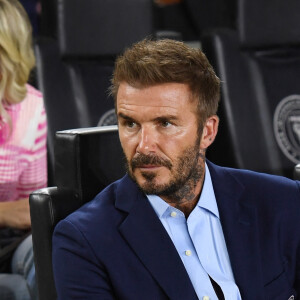 "Je dois me battre aussi longtemps que possible", déclare l'ancien entraîneur de David Beckham
David Beckham