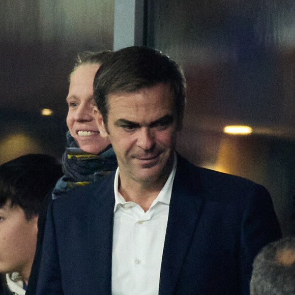 Olivier Véran - People des les tribunes de la coupe du Monde de Rugby France 2023 - Match de quart de finale "France-Afrique du Sud (28-29)" au Stade de France à Saint-Denis 15 octobre 2023. © Moreau-Jacovides/Bestimage