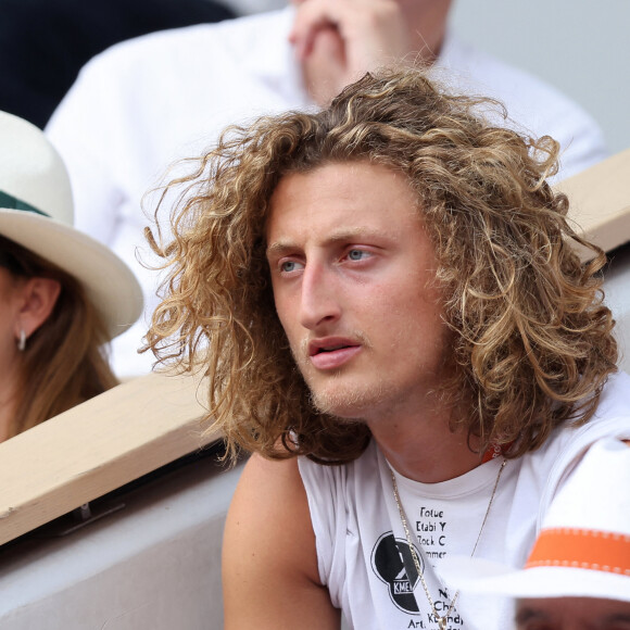 Joalukas Noah dans les tribunes lors des Internationaux de France de Tennis de Roland Garros 2023. Paris, le 7 juin 2023. © Jacovides-Moreau / Bestimage 