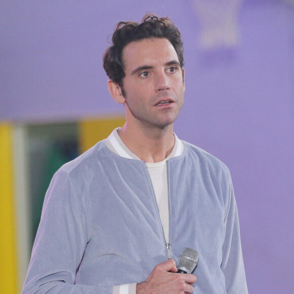 Nos confrères de "Libération" viennent de faire un portrait sur Mika.
Mika lors de la journée nationale de la lutte contre le harcèlement à l'école au lycée Pierre-Gilles de Gennes - ENCPB à Paris, France. © Jonathan Rebboah/Panoramic/Bestimage 