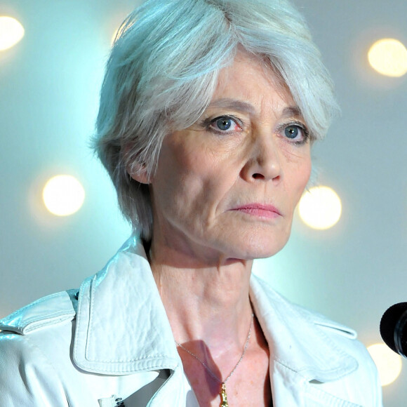 Françoise Hardy lors de l'enregistrement de "Vivement Dimanche" en 2010.