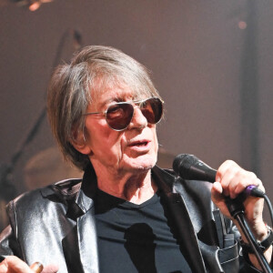 Jacques Dutronc et Thomas Dutronc en showcase de leur tournée "Dutronc & Dutronc" au Centre Evénementiel de Courbevoie le 11 avril 2022. Coadic Guirec/Bestimage