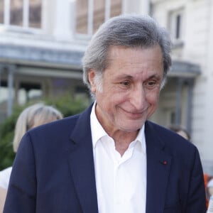 Exclusif - Patrick de Carolis - Personnalités lors de la 2ème édition du Festival du Cinéma Français et Gastronomie d'Aix-les-Bains. Le 7 juin 2023 © Denis Guignebourg / Bestimage