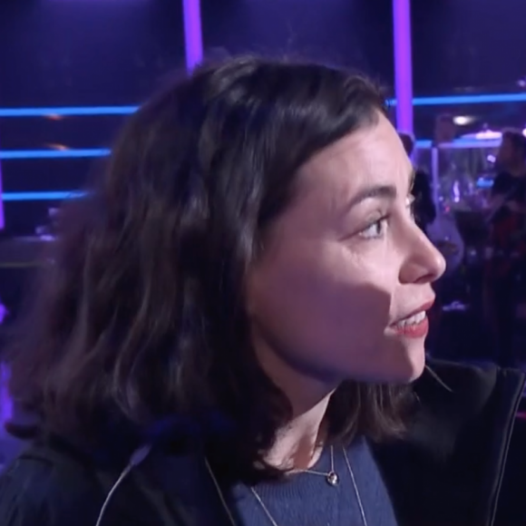 Un retour après 23 ans d'absence pour Olivia Ruiz, qui n'a pu cacher son émotion

Capture d'écran d'Olivia Ruiz avec les élèves de la Star Academy 2023