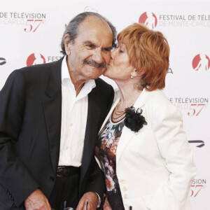 Archives - A Monaco, l'équipe de la série Scènes de ménages, Gérard Hernandez et Marion Game lors de la soirée d'ouverture du 57ème Festival de télévision de Monte-Carlo au forum Grimaldi de Monte-Carlo © Christophe Aubert via Bestimage