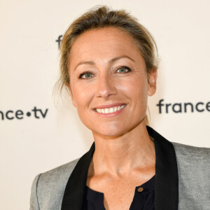 Anne-Sophie Lapix au photocall de la conférence de presse de France 2 au théâtre Marigny à Paris le 18 juin 2019 © Coadic Guirec / Bestimage