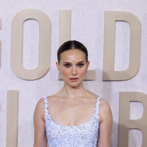 Natalie Portman - Photocall de la 81ème cérémonie des Golden Globes au Beverly Hilton à Los Angeles le 7 janvier 2024. © PI via ZUMA Press Wire / Bestimage 