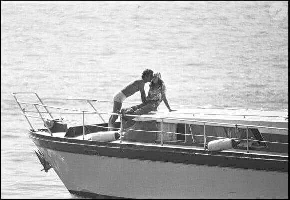 Archive - Caroline de Monaco et Philippe Junot en bateau sur le Blue Lark