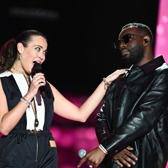 Exclusif - Nadine Sierra et Gims - Scène - Concert événement "Le gala des pièces jaunes" à l'Accor Arena Paris le 26 janvier 2024. Une soirée de gala exceptionnelle en faveur des Pièces Jaunes ! De nombreux artistes se succèderont pour chanter pour les enfants et adolescents hospitalisés. © Guillaume Gaffiot / Cyril Moreau / Bestimage 