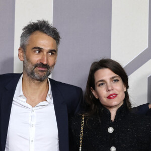 Exclusif - Martin Bourboulon et sa femme, Charlotte Casiraghi et Dimitri Rassam - Photocall de l'avant-première du film "Les Trois Mousquetaires : D'Artagnan" aux Invalides à Paris le 21 mars 2023. © Jacovides / Moreau / Guirec / Bestimage 