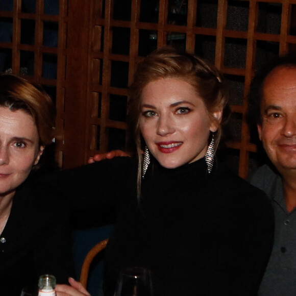 Exclusif - Tomer Sisley, guest, Caroline Fourest, Katheryn Winnick (Star dans la série Vikings), guest - Première édition de la soirée "Les jeudis de Sandra" au Café Lapérouse à Paris le 1er février 2024. © Christophe Clovis / Bestimage 