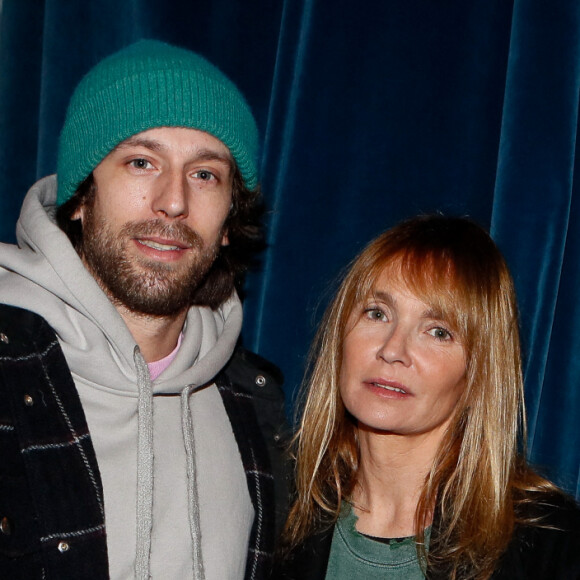 Exclusif - Axelle Laffont et son compagnon Romain Sichez - Première édition de la soirée "Les jeudis de Sandra" au Café Lapérouse à Paris le 1er février 2024.  © Christophe Clovis / Bestimage 