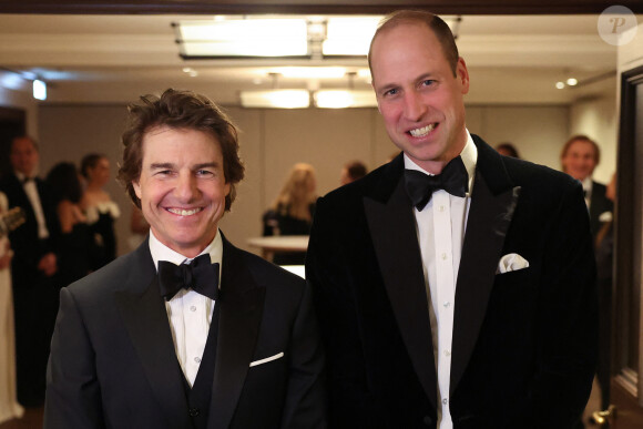 Le prince William, prince de Galles et Tom Cruise participent au dîner de gala caritatif " London's Air Ambulance " au Raffles London à Londres, Royaume Uni, le 7 février 2024. 