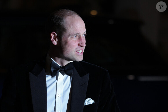 Sa forme n'était pas aussi évidente un peu plus tôt dans la journée
Le prince William, prince de Galles participe au dîner de gala caritatif " London's Air Ambulance " au Raffles London à Londres, Royaume Uni, le 7 février 2024. 
