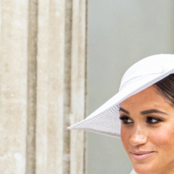 Voilà le reproche que leur aurait fait Meghan Markle en débarquant dans la famille
Meghan Markle, duchesse de Sussex - Les membres de la famille royale et les invités lors de la messe célébrée à la cathédrale Saint-Paul de Londres, dans le cadre du jubilé de platine (70 ans de règne) de la reine Elisabeth II d'Angleterre. Londres, le 3 juin 2022. 