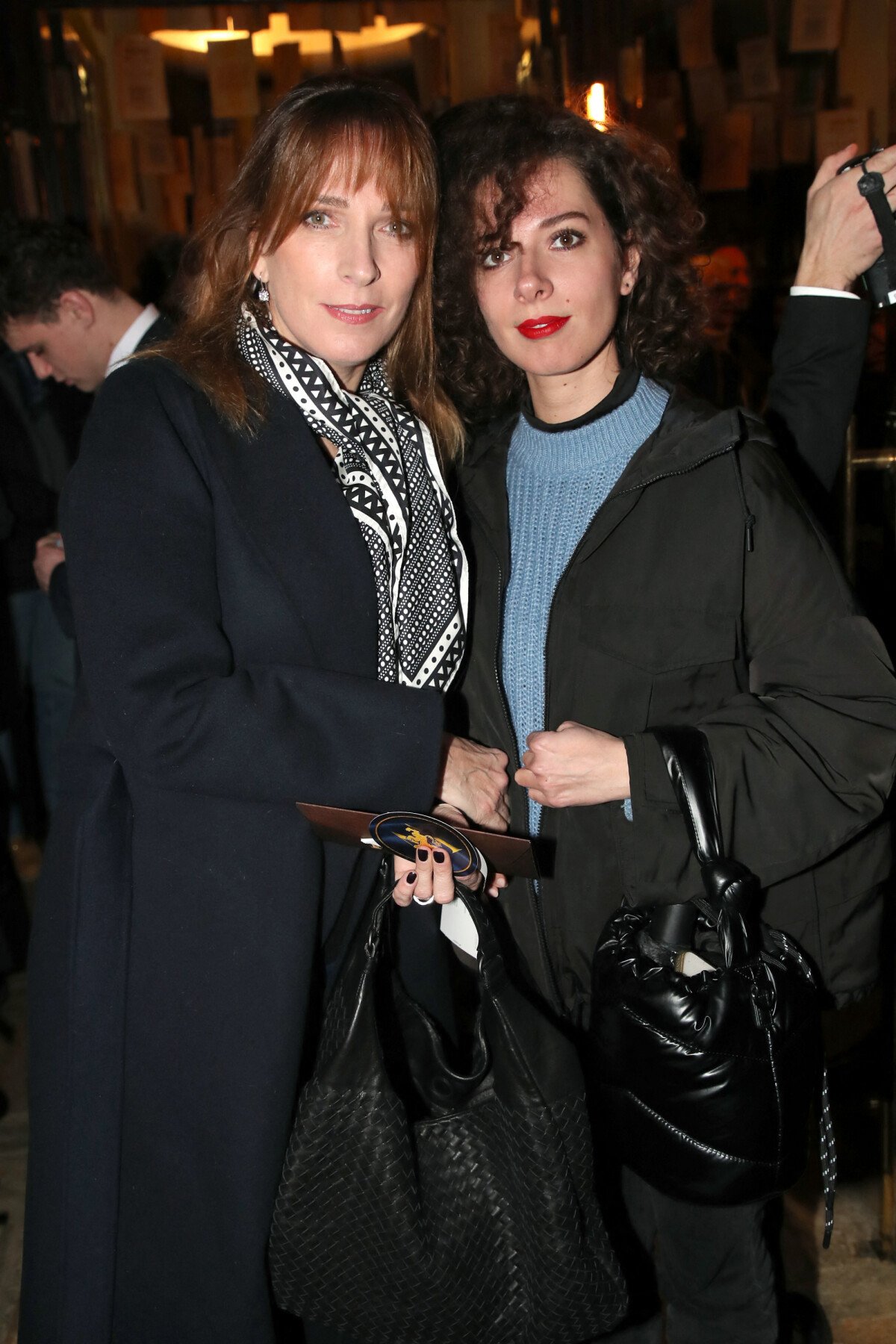 Photo : Exclusif - Stéphanie Jarre et sa fille Rebecca Château -  Personnalités à la générale de la pièce de théâtre  Le Cercle des Poètes  Disparus  au Théâtre Antoine à