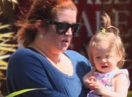 Lisa Marie Presley : Devenue rousse, la fille du King a triplé de volume... Découvrez sa métamorphose !