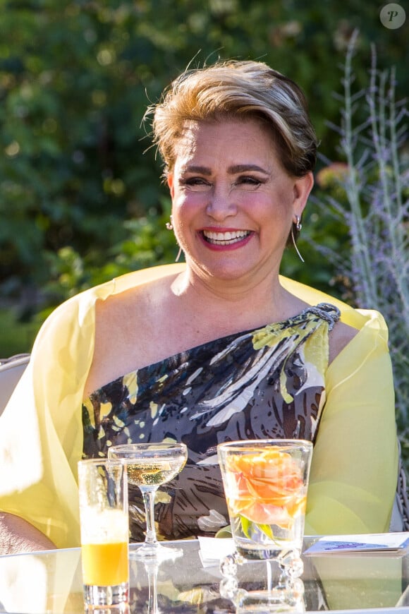 Maria Teresa, Grande-duchesse de Luxembourg - La famille de Luxembourg lors d'une garden party au Château de Colmar-Berg le 28 juin 2022. 
