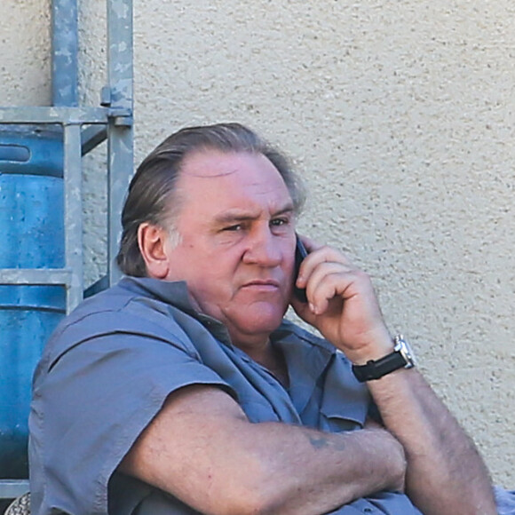 Les faits remonteraient à mars 2014, sur le plateau d'un tournage
 
Exclusif - Gérard Depardieu - Tournage du film "La bonne Pomme" sous la direction de la réalisatrice Florence Quentin à Flagy près de Fontainebleau le 7 septembre 2016. Le duo Catherine Deneuve-Gérard Depardieu se reforme ainsi pour la 10ème fois sur grand écran.