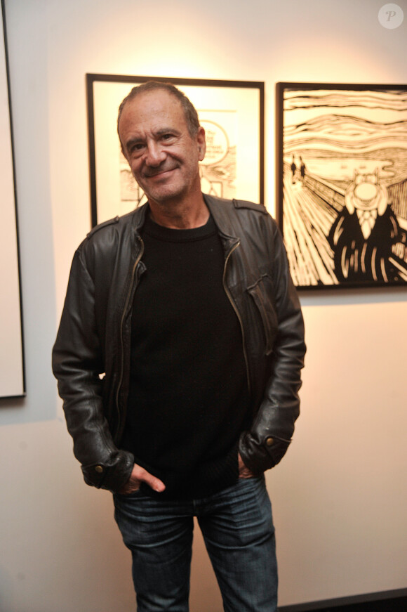 Gérard Miller - Vernissage de l'exposition "Tout L'Art Du Chat" de Philippe Geluck à la galerie Huberty-Breyne à Paris, le 14 octobre 2014.
