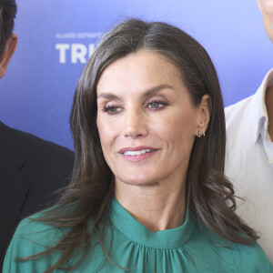 La reine Letizia d'Espagne visite l'exposition de l'héritage de Carmen Martín Gaite au Centre International de Langue Espagnole à Salamanque, le 20 février 2024. La reine a visité l'exposition de l'héritage de Carmen Martín Gaite, à l'occasion de la proclamation du prix "Art 2024", de la Fondation Princesse de Gérone, dans le cadre de la deuxième étape du "Tour des talents". 