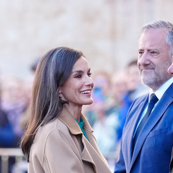 La reine Letizia d'Espagne visite l'exposition de l'héritage de Carmen Martín Gaite au Centre International de Langue Espagnole à Salamanque, le 20 février 2024. La reine a visité l'exposition de l'héritage de Carmen Martín Gaite, à l'occasion de la proclamation du prix "Art 2024", de la Fondation Princesse de Gérone, dans le cadre de la deuxième étape du "Tour des talents". 