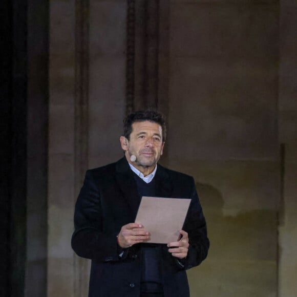 Le chanteur Patrick Bruel lit la dernière lettre du résistant Manouchian à sa femme lors d'une cérémonie d'État pour l'intronisation de Missak Manouchian et de sa femme Mélinee au Panthéon à Paris, France, le 21 février 2024. © Dominique Jacovides/Bestimage