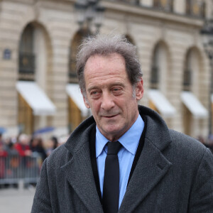 Mais la famille est très soudée !
Vincent Lindon - Hommage national à Robert Badinter devant le ministère de la Justice sur la place Vendôme à Paris le 14 février 2024. L'ancien garde des Sceaux, artisan de l'abolition de la peine de mort, est décédé vendredi dernier à l'âge de 95 ans. © Dominique Jacovides/Bestimage