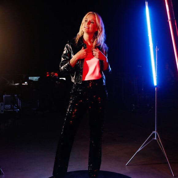 Exclusif - Elodie Gossuin - Backstage de l'enregistrement de l'émission "Les 20 chansons préférées des français de 2023" au Millésium à Epernay, présentée par E.Gossuin, et diffusée sur M6 le 24 décembre 2023 © Christophe Clovis / Bestimage