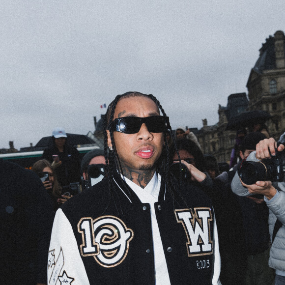 Le rappeur Tyga - Arrivées au défilé Off-White mode femme automne / hiver 2024-2025 lors de la Fashion Week de Paris (PFW) au Carrousel du Louvre, à Paris, France, le 29 février 2024. © Sam Delpech/Bestimage 