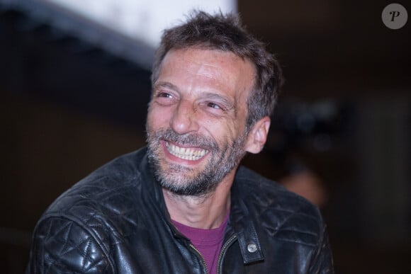 Mathieu Kassovitz participe au festival "Il Cinema in Piazza" à Rome. A cette occasion, le réalisateur et acteur français a raconté la genèse du film à succès "La Haine", qui l'a fait connaître en 1995. Rome. Le 28 juillet 2019. 