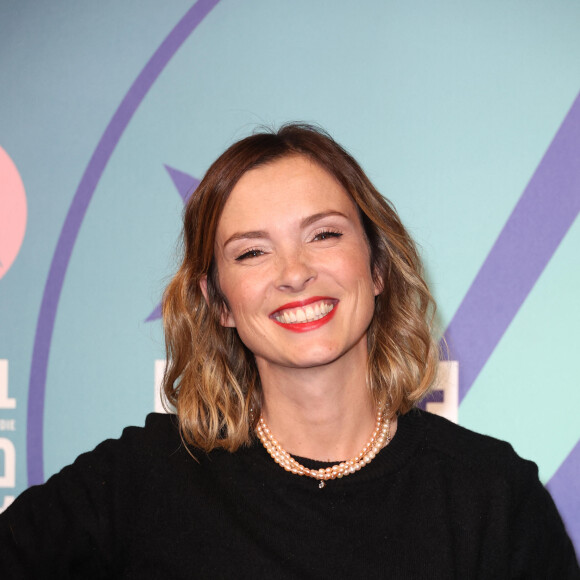 Isabelle Ithurburu - Arrivées à la cérémonie d'ouverture du 27ème Festival International du Film de Comédie de l'Alpe d'Huez le 15 janvier 2024. © Dominique Jacovides/Bestimage 