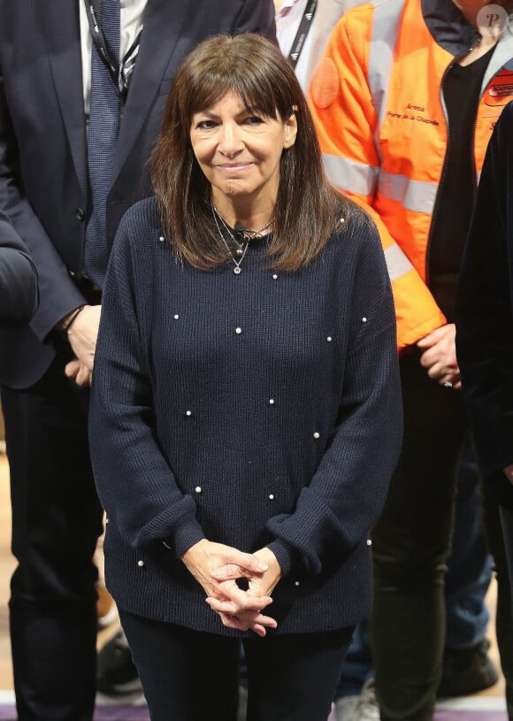 Amélie Oudéa-Castéra (Ministre des Sports et des Jeux Olympiques et Paralympiques de France) et Anne Hidalgo (Maire de Paris) inaugurent l'Adidas Arena de la porte de la Chapelle à Paris le 11 février 2024.