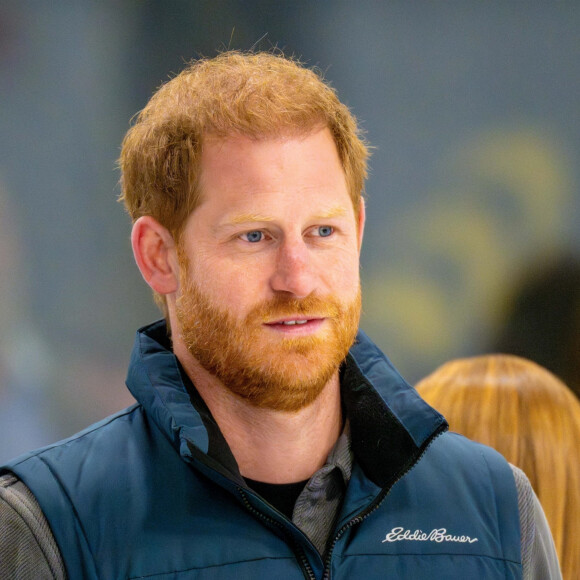 Le prince Harry, duc de Sussex et Meghan Markle, duchesse de Sussex, se joignent participent à un entraînement de curling aux Invictus Games Vancouver Whistler 2025, au Hillcrest Community Centre, Vancouver, Colombie-Britannique, Canada, le 16 février 2024.