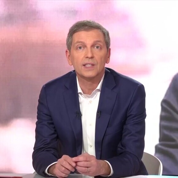 Sur Public Sénat, Thomas Hugues a rendu hommage en direct à Laetitia Krupa, sa collègue journaliste disparue à 48 ans