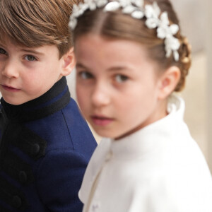 Le prince Louis de Galles, et La princesse Charlotte de Galles - Les invités arrivent à la cérémonie de couronnement du roi d'Angleterre à l'abbaye de Westminster de Londres, Royaume Uni, le 6 mai 2023. 