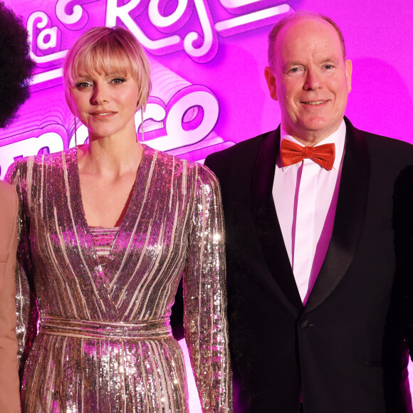 Charlene de Monaco était la grande surprise du Bal de la Rose 2024 !
La princesse Charlene et le prince Albert II de Monaco - Bal de la Rose "Disco" 2024 au profit de la Fondation Princesse Grace dans la Salle des Étoiles du Sporting Monte-Carlo à Monaco