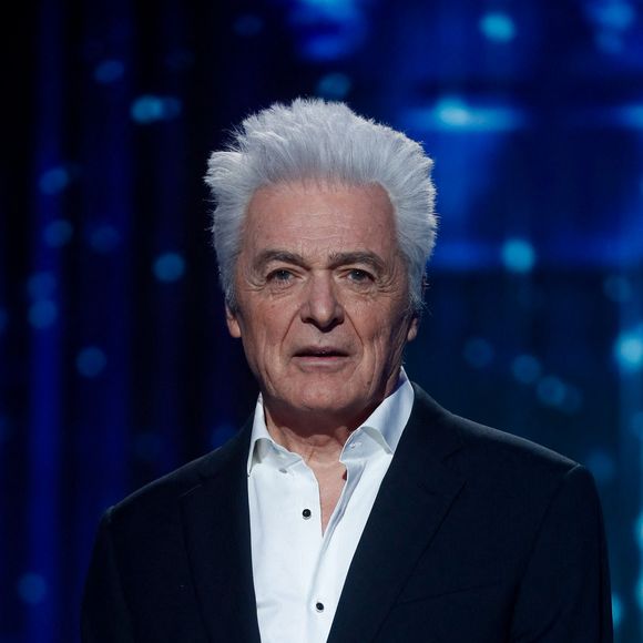 Ou encore Daniel Lavoie.
Exclusif - Daniel Lavoie - Enregistrement de l'émission "La grande soirée des comédies musicales", présentée par E.Gossuin et H.Segara et diffusée le 26 mars sur W9 © Christophe Clovis / Bestimage