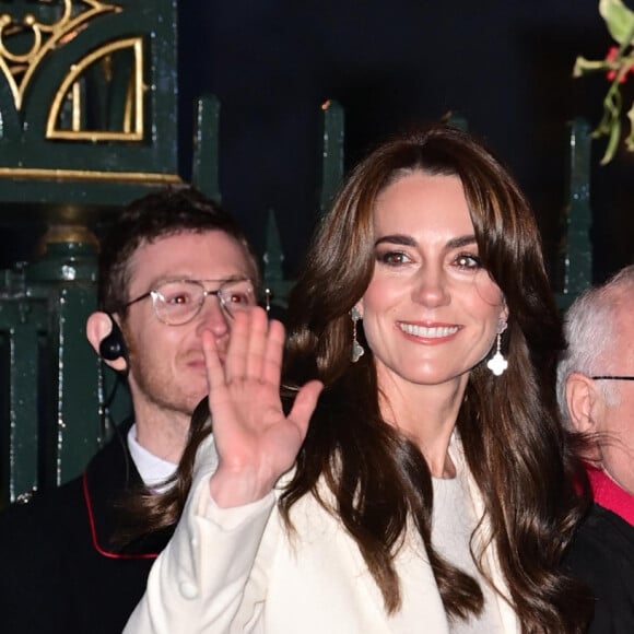 Catherine (Kate) Middleton, princesse de Galles, arrive au traditionnel concert de Noël "Together At Christmas" à l'abbaye de Westminster à Londres, Royaume Uni, le 8 décembre 2023.