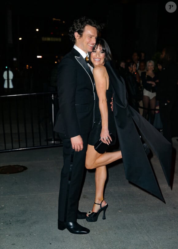 Fruit de ses amours avec son mari et ami de longue date, Zandy Reich
Lea Michele et son compagnon Zandy Reich - Les célébrités à l'after-party du "MET Gala 2023" au club Zero Bond à New York, le 1er mai 2023. 