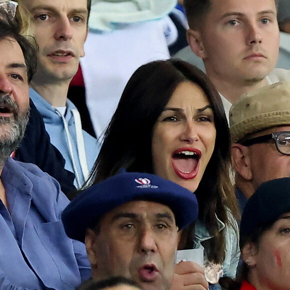 Helena Noguerra dans les tribunes lors du match de Poule A de la Coupe du Monde de Rugby France 2023 entre la France et l'Uruguay (27-12) au stade Pierre-Mauroy à Lille le 14 septembre 2023. © Cyril Moreau-Dominique Jacovides/Bestimage