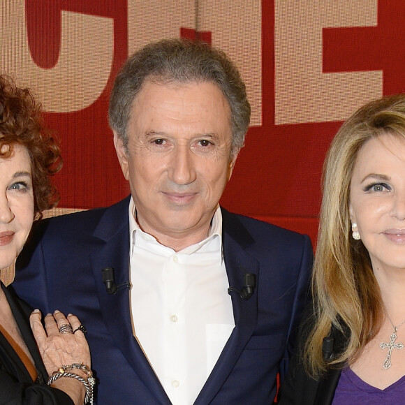 Marlène Jobert, Michel Drucker et Nathalie Rheims - Enregistrement de l'émission "Vivement Dimanche" à Paris le 3 décembre 2014.