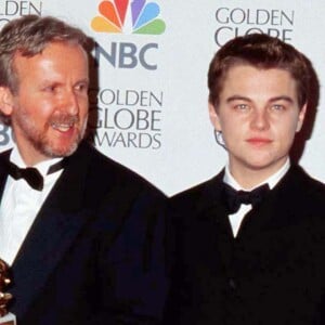 James Cameron, Leonardo DiCaprio, Kate Winslet - Golden Globe Awards à Los Angeles en 1998.